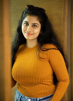 Vanshika Full Sarvice In - escort in Kochi Photo 2 of 4