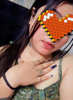 Vanshika - escort in Ahmedabad Photo 4 of 5