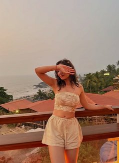 Vanshika - escort in Candolim, Goa Photo 2 of 4