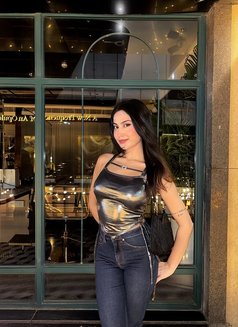 Vanshika - escort in Mumbai Photo 5 of 6