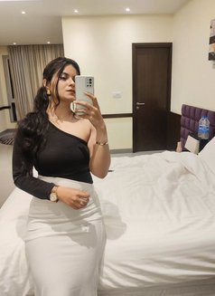 Vanshika - escort in Mysore Photo 1 of 2
