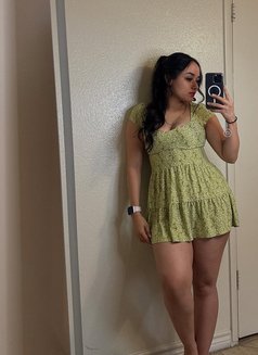 Vanshika - escort in Pune Photo 1 of 2