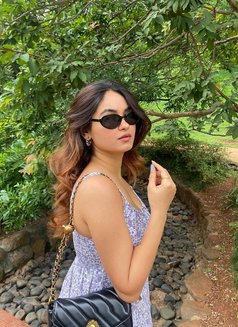 Vanshika - escort in Pune Photo 2 of 4
