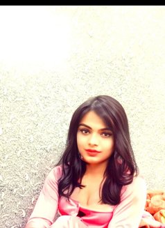 Vanshika - Transsexual escort in Gurgaon Photo 3 of 5