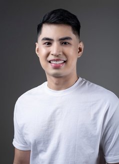 Vant Your Hot Bf - Male escort in Manila Photo 4 of 7
