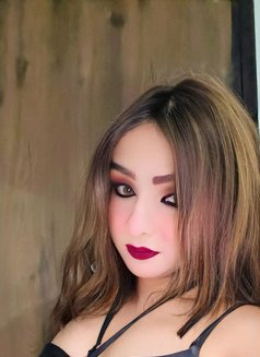 Vanya Lady Boy - Transsexual escort in New Delhi Photo 7 of 7