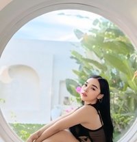 VARA HOT GIRL IN J TOWN - escort in Jakarta Photo 14 of 16