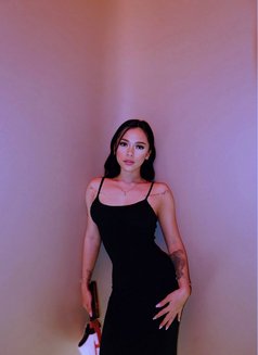 VARA HOT GIRL IN JTOWN - puta in Jakarta Photo 15 of 16