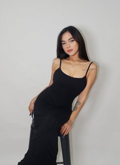 VARA HOT GIRL IN JTOWN - escort in Jakarta Photo 10 of 19