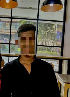 Varad - Male escort in Dehradun, Uttarakhand Photo 2 of 2