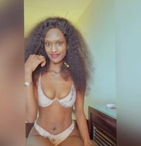 Varnie L( web cam) - escort in New Delhi