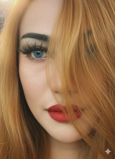 Sophia Hot Massage - Transsexual escort in Abu Dhabi Photo 12 of 16