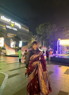 Varonika - Transsexual escort in Bangalore Photo 2 of 8