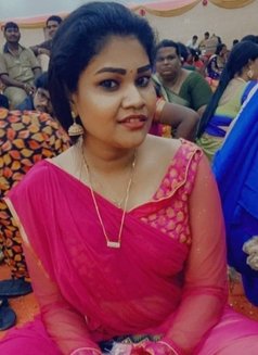 Varsha Active Cock Shimale in Chennai - Transsexual escort in Chennai Photo 6 of 7