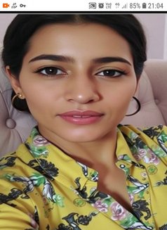 Varsha - dominatrix in Chennai Photo 3 of 3