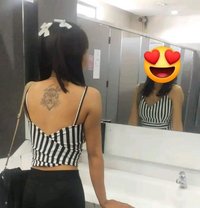 Varsha Rai - puta in Kathmandu