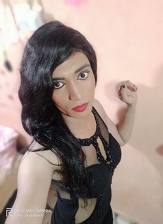Varsha Roy - Transsexual escort in Mumbai Photo 1 of 9