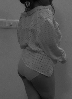 Varsha Sawhney - escort in Noida Photo 3 of 4