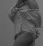 Shreya Malhotra - escort in Gurgaon Photo 4 of 4