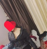 Varsha sexy slim girl - escort in Noida