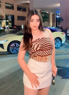 🫣 Varshaa Pandeyy - escort in Dubai Photo 1 of 5