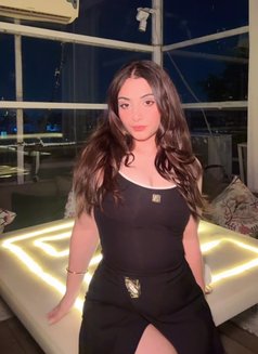 🫣 Varshaa Pandeyy - escort in Dubai Photo 2 of 5