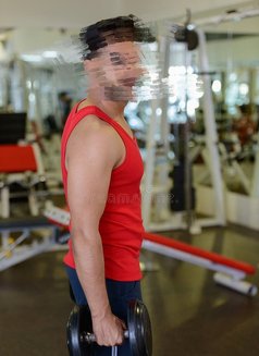 Varun_77 - Male escort in Mumbai Photo 1 of 1