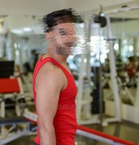 Varun_77 - Male escort in Mumbai
