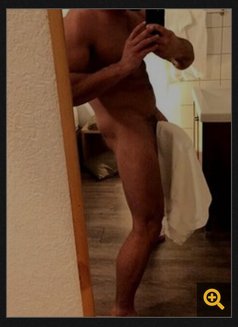 Varun - Male escort in Chennai Photo 7 of 7