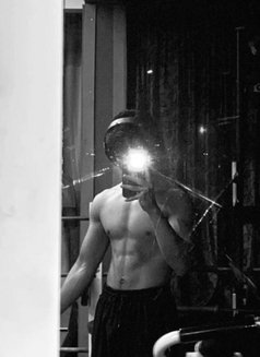 Varun - Male escort in Bangkok Photo 2 of 3