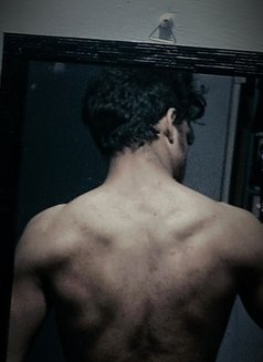 Varun - Acompañantes masculino in Bhopal Photo 1 of 1