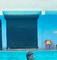 Varun - Intérprete masculino de adultos in Chennai