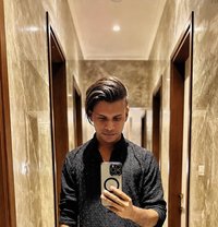 Varun - Acompañantes masculino in Chennai