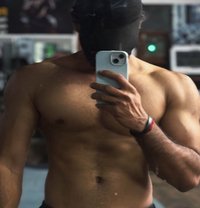 Varun - Male escort in Haldwani