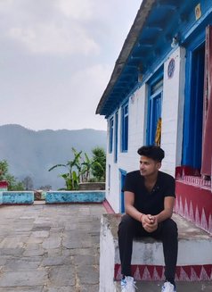 Varun - Male escort in Noida Photo 1 of 1