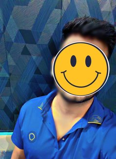 Varun - Male escort in New Delhi Photo 3 of 3