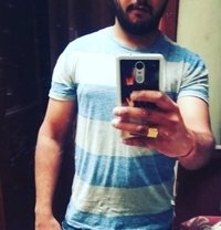 Varun - Male escort in Noida