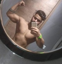 Varun Sood - Male escort in New Delhi