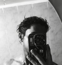 Harsh - Male escort in New Delhi