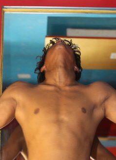 Harsh - Male escort in New Delhi Photo 2 of 7