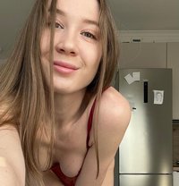 Vasilisa Gorgeus - puta in Dubai
