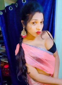 Vasudha Hot Shemale Fun Madhapur - Transsexual escort in Hyderabad Photo 10 of 10