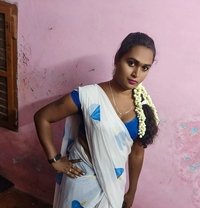 Vasuki - Transsexual escort in Chennai