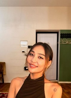 Vazira - escort in Bangkok Photo 1 of 10