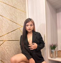 Vea - puta in Makati City