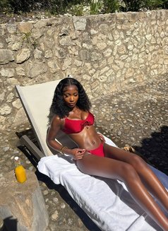 Veda - escort in Dubai Photo 4 of 4