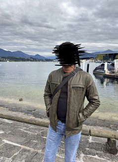 Vedansh - Male escort in New Delhi Photo 6 of 7