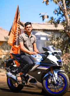 Vedant Dohale - Male escort in Mumbai Photo 3 of 4