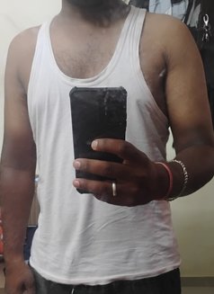 Vedant - Acompañantes masculino in Thane Photo 1 of 1