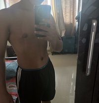 Vedant Mehta 6.5 for female and couple - Male escort in Mumbai